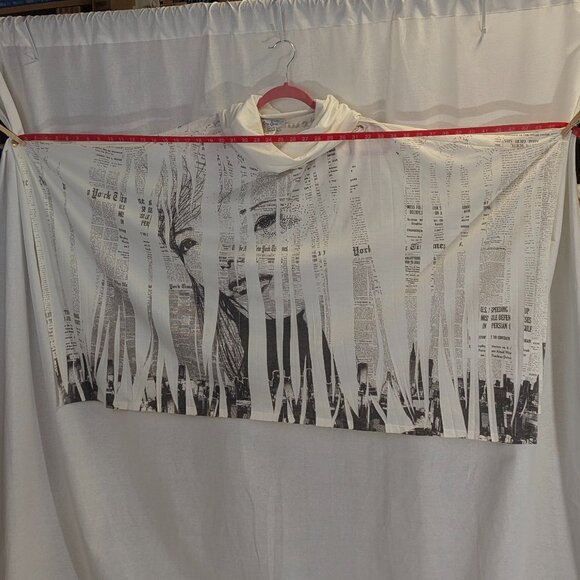 Cover Charge One Size Newsprint Cover-Up Poncho Style White/Black - Picture 14 of 15